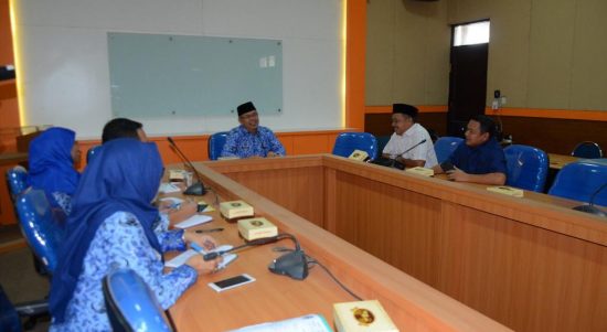 Dewan Dorong Desentralisasi Pelayanan Disdukcapil 1