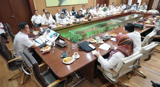 panik corona bisa hubungi 112 atau 119