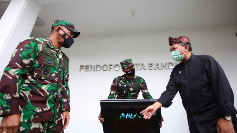 bengpuspal berikan bantuan alat UVC (1)