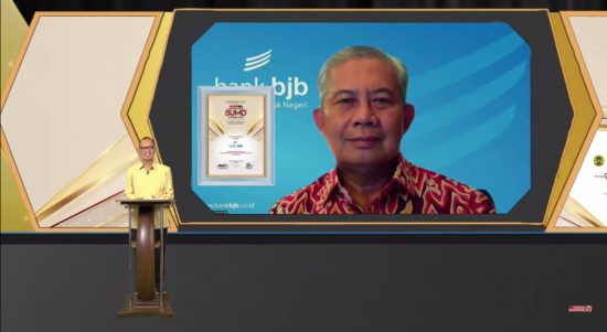 bank bjb Raih Indonesia Best BUMD Awards 2022 (2)