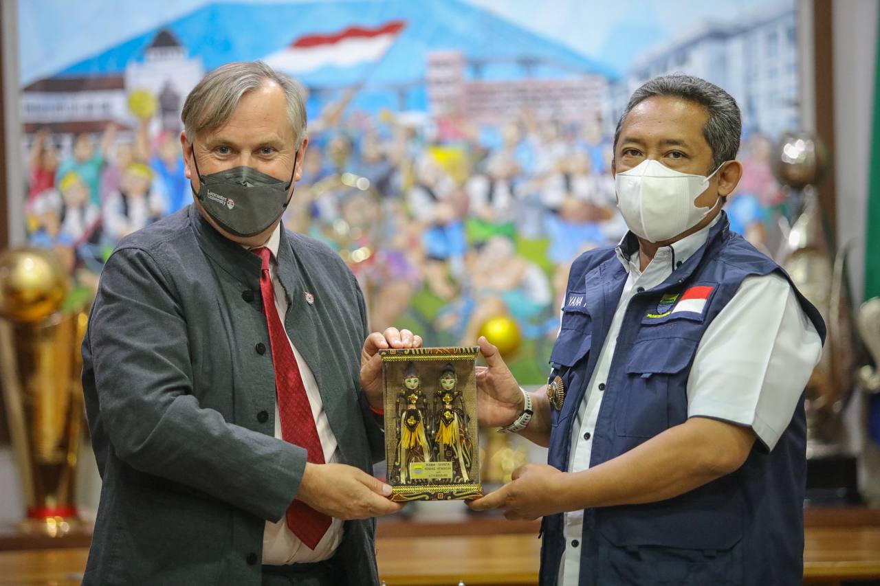 universitas baru di kota bandung (1)