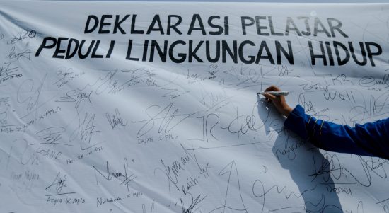 SMK Prakarya Internasional Gelar Kegiatan Bertajuk Beat Plastic Polution