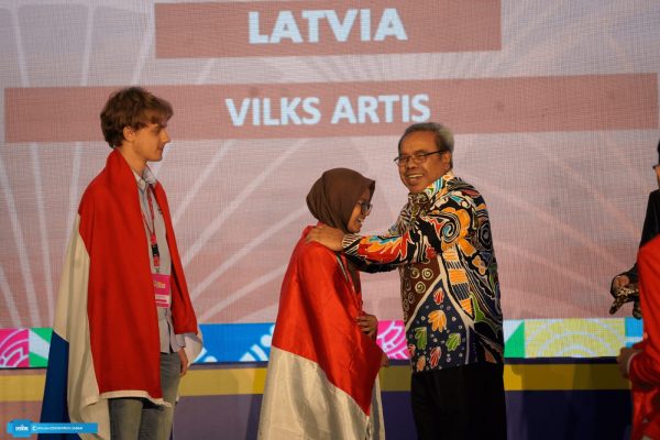 Pelajar Indonesia Sabet 5 Medali di Ajang IGEO 2023