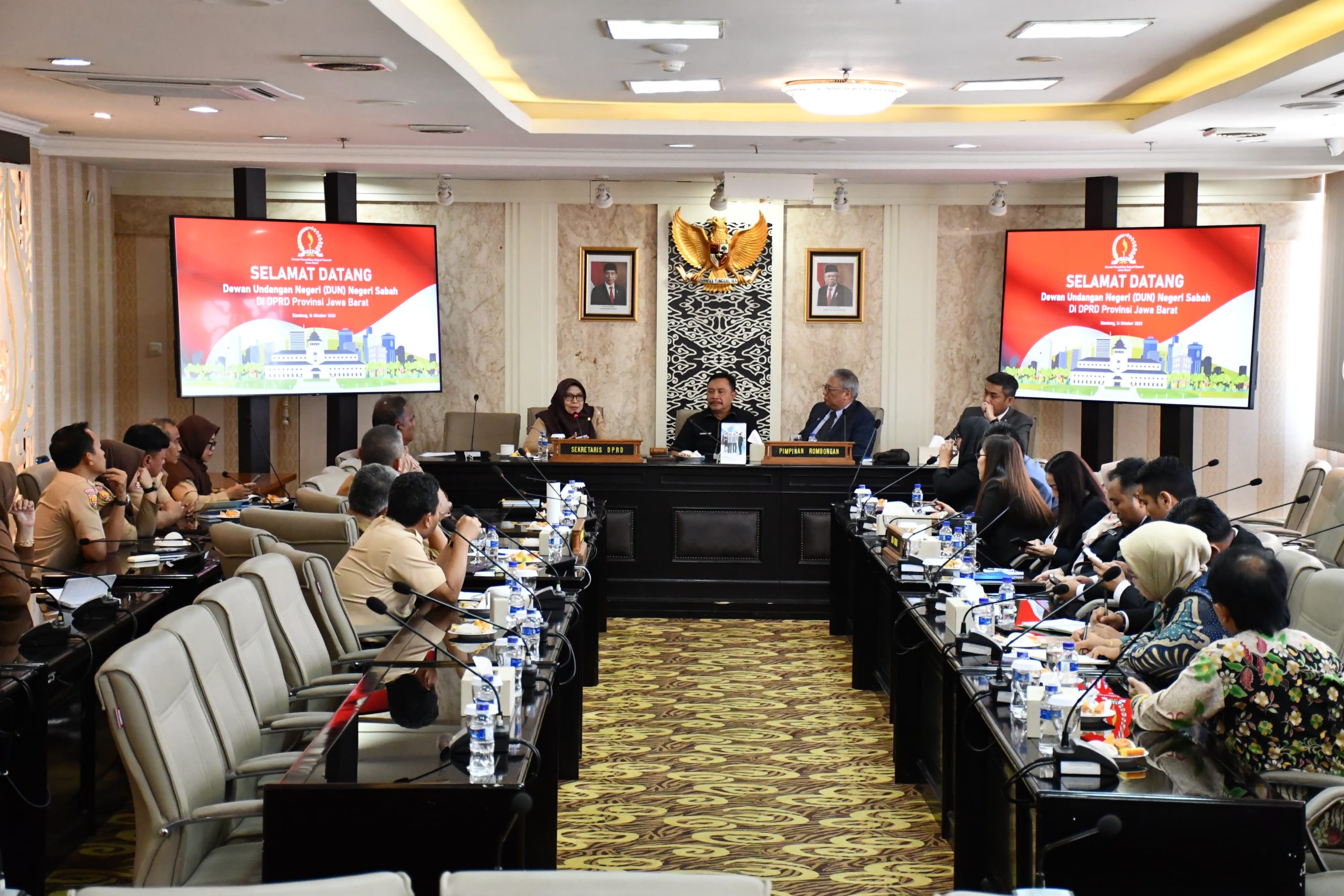 Sharing Informasi Tugas dan Fungsi, DUN Sabah Malaysia Kunjungi DPRD Jabar