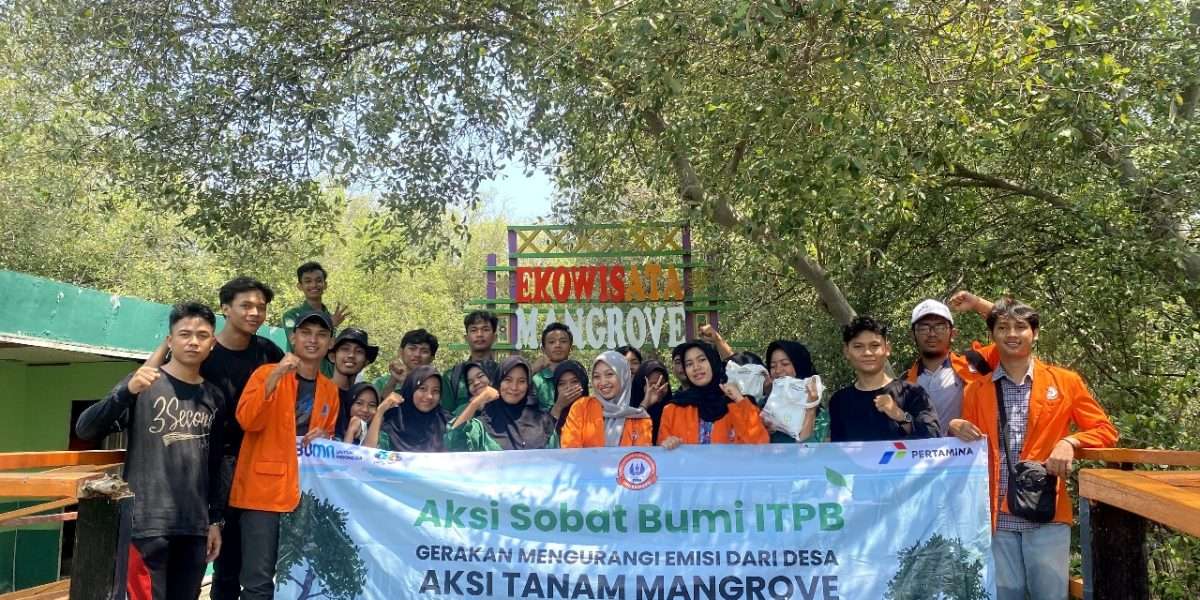 Mahasiswa ITPB Indramayu Gagas "Aksi Tanam Mangrove" di Kawasan Pantai Karangsong
