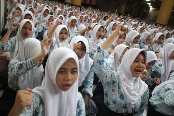 Ribuan Siswa Ikuti Gelaran Pasundan Mapag Ramadan 1445 Hijriah